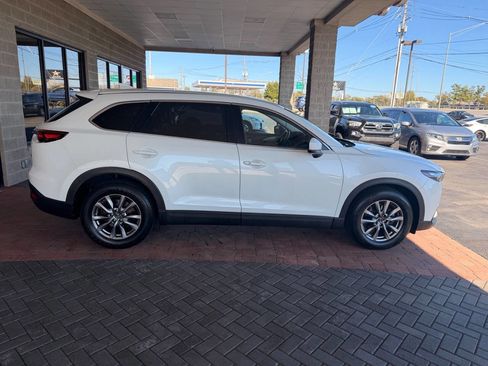 Used 2019 MAZDA CX-9 Touring image 12