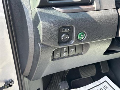 Used 2025 Honda Ridgeline RTL image 9