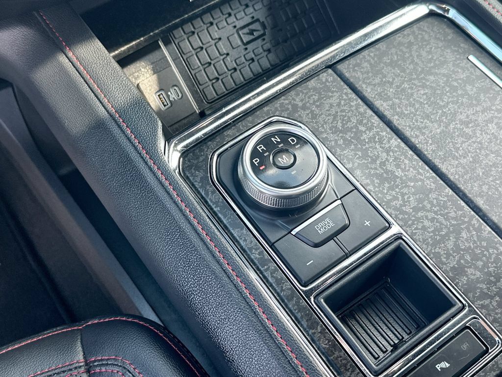 Used 2024 Ford Expedition Max Limited RWD image 22