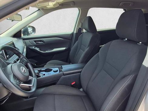 Used 2024 Nissan Rogue S AWD/4WD image 11