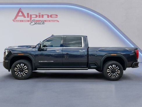 Certified 2024 GMC Sierra 2500 Denali Ultimate AWD/4WD image 2