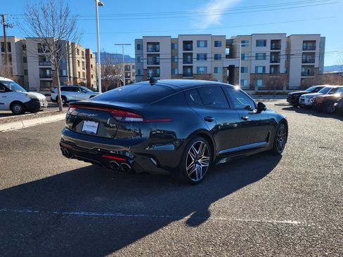 Used 2023 Kia Stinger GT2 image 5