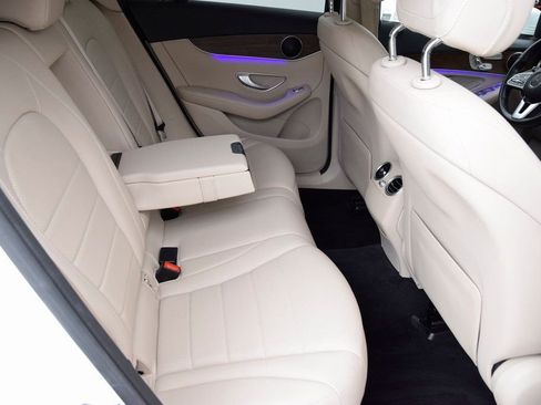 Used 2022 Mercedes-Benz GLC 300 image 18