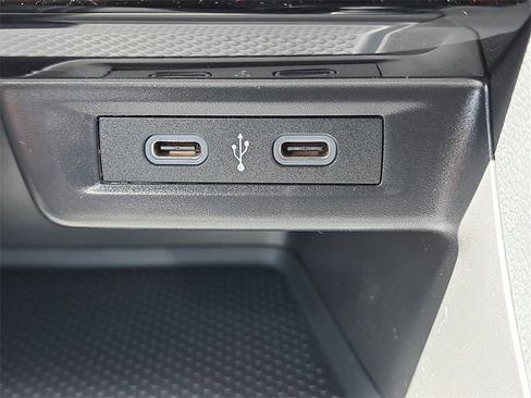 New 2025 Volkswagen Jetta Sport image 27