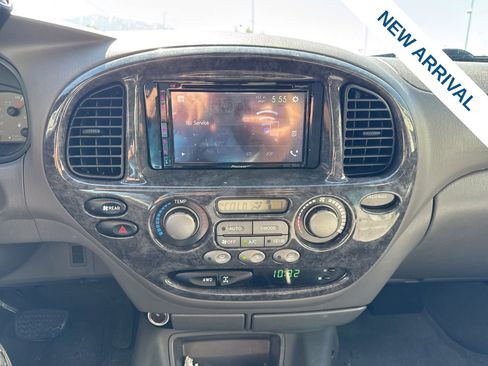 Used 2004 Toyota Sequoia Limited AWD/4WD image 11