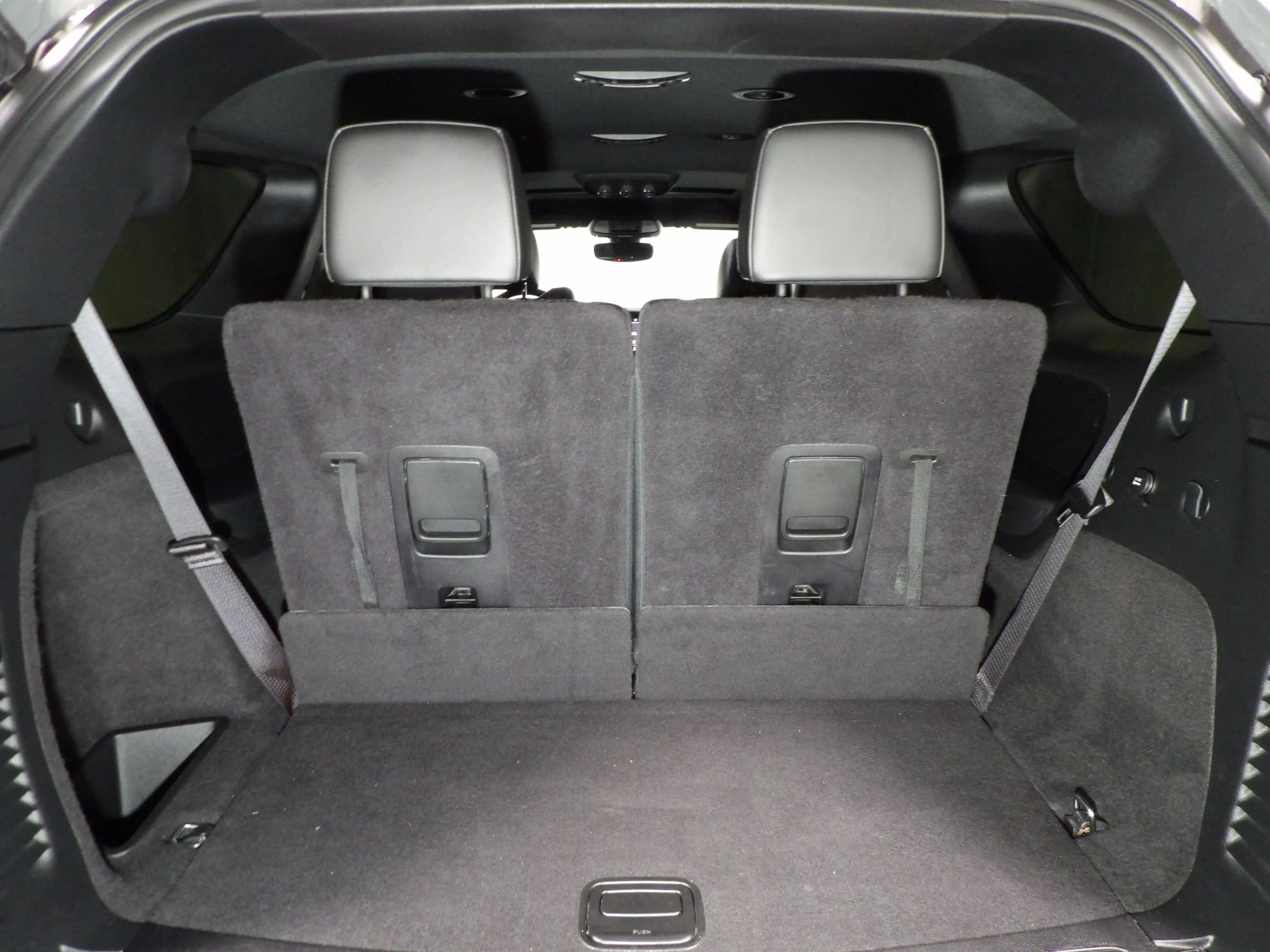 Used 2022 Dodge Durango R/T w/ Blacktop Package AWD/4WD image 10