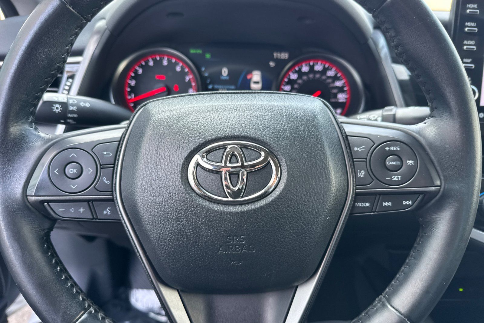 Used 2023 Toyota Camry XSE FWD image 29
