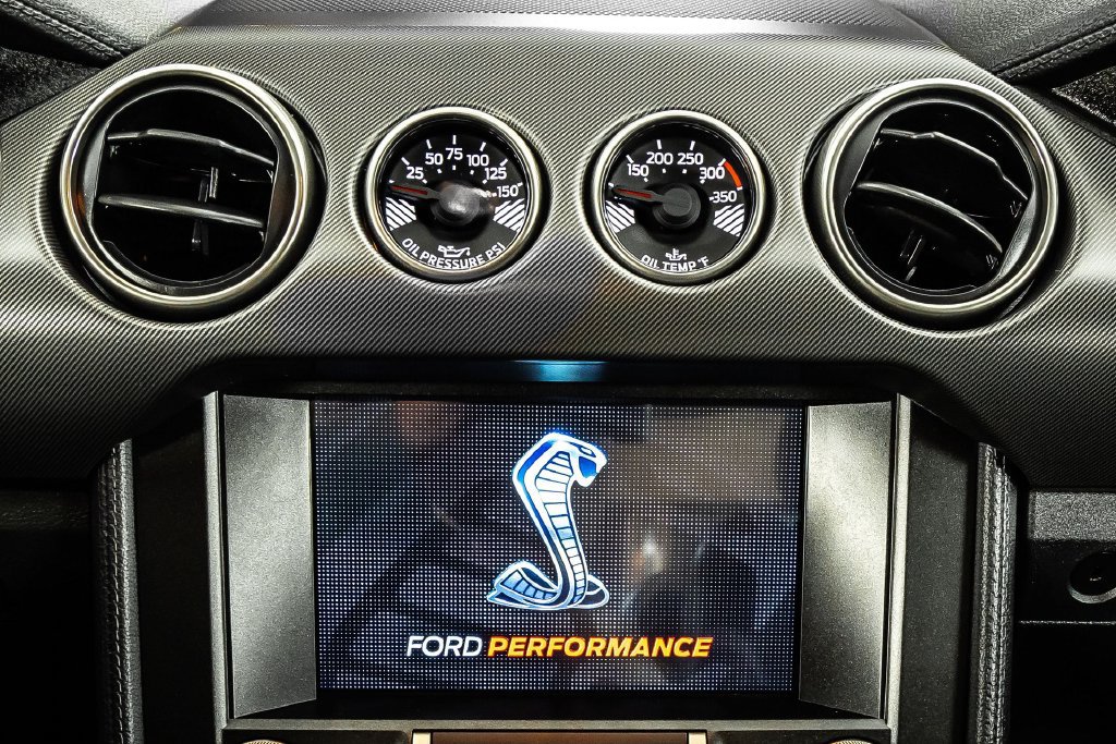Used 2020 Ford Mustang Shelby GT500 w/ Technology Package RWD image 16