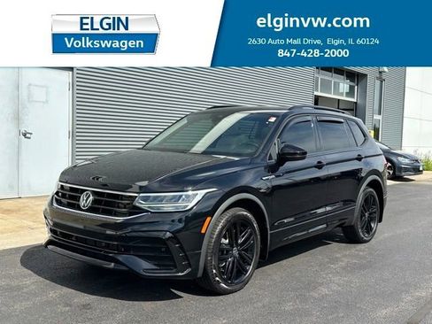 Certified 2022 Volkswagen Tiguan SE R-Line FWD image 1