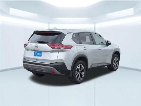 Used 2023 Nissan Rogue SV FWD image 6