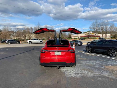 Used 2020 Tesla Model X Performance image 12