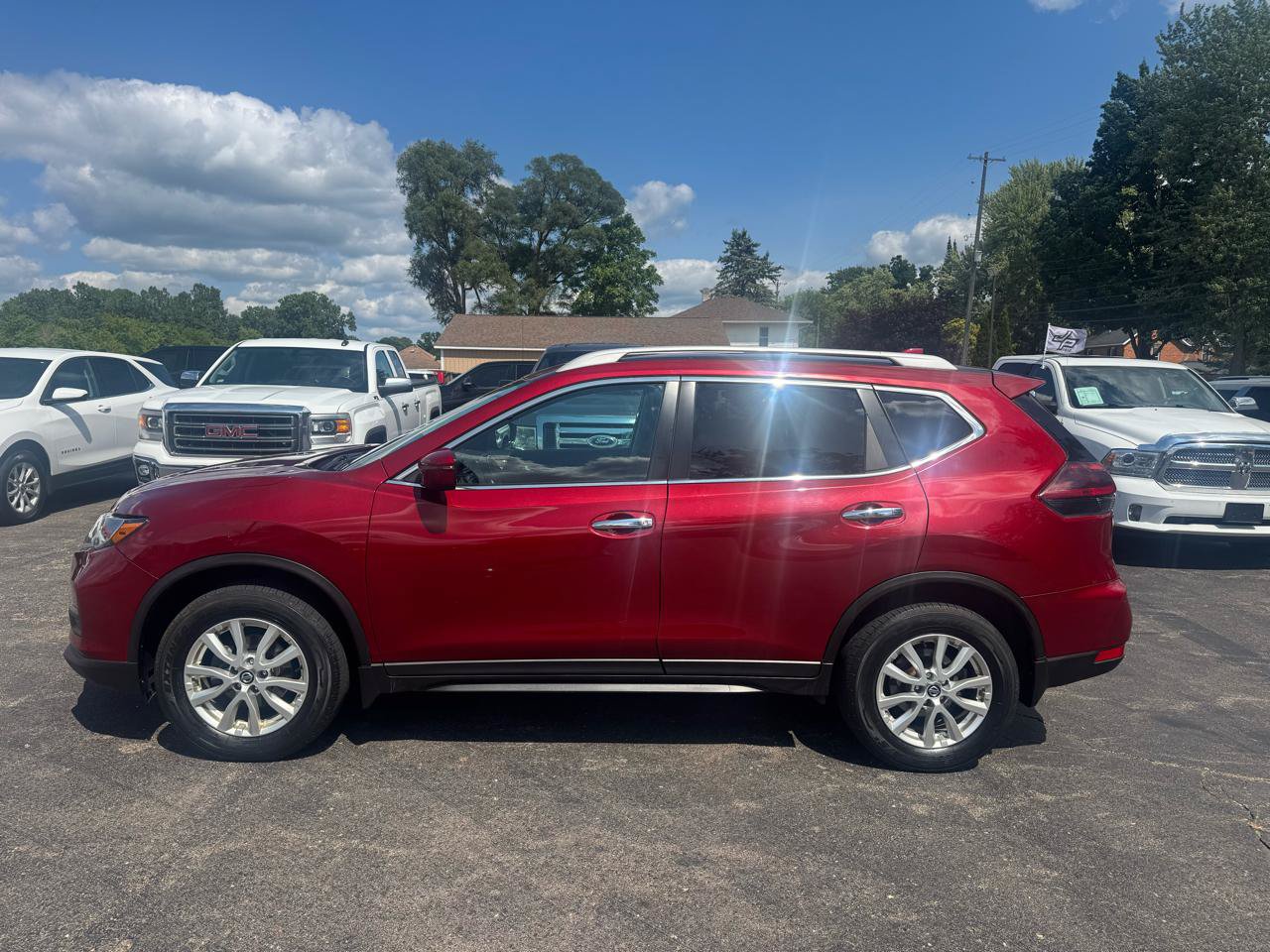 Used 2020 Nissan Rogue S AWD/4WD image 4