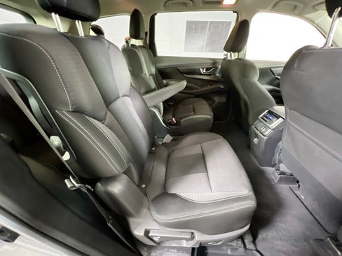 Used 2023 Subaru Ascent Premium w/ Convenience Package AWD/4WD image 27