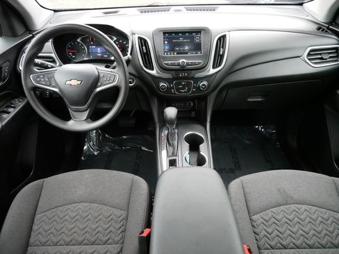 Used 2022 Chevrolet Equinox LT image 10