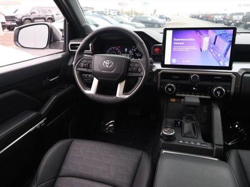 Certified 2024 Toyota Tacoma TRD Off-Road image 26