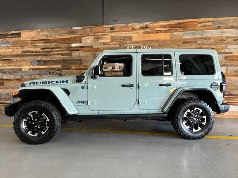 Used 2024 Jeep Wrangler Unlimited Rubicon 4xe AWD/4WD image 67