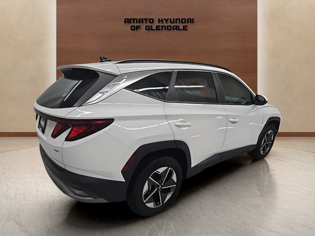 Used 2025 Hyundai Tucson SEL AWD/4WD image 6