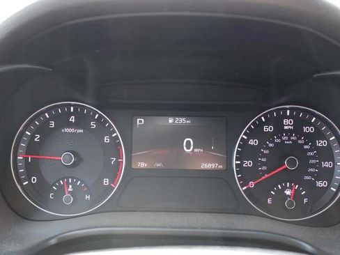 Used 2024 Kia Forte LXS FWD image 9