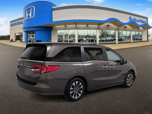Certified 2023 Honda Odyssey EX-L image 8