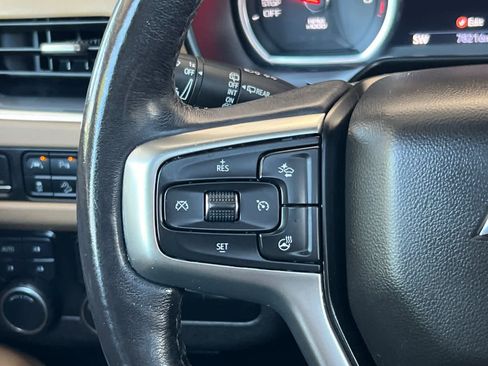 Used 2021 Chevrolet Tahoe Premier AWD/4WD image 30