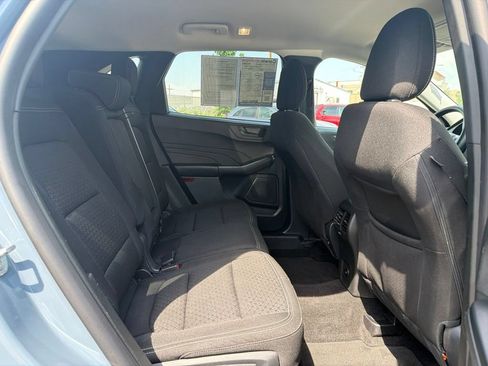 Used 2025 Ford Escape Active AWD/4WD image 13