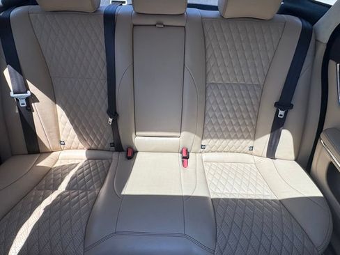 Used 2018 Jaguar XJ L Portfolio RWD image 22