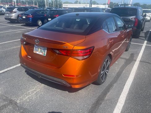 Certified 2023 Nissan Sentra SR w/ SR Premium Package FWD image 5