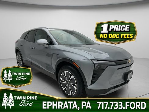 Used 2024 Chevrolet Blazer EV LT AWD/4WD image 1
