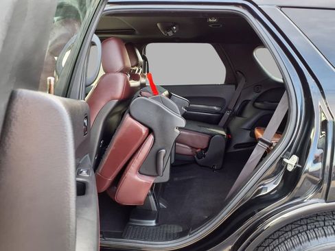 Certified 2023 Dodge Durango GT image 27