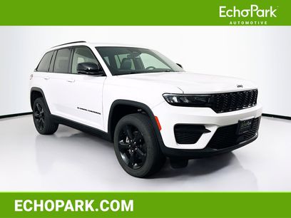 Used 2023 Jeep Grand Cherokee Altitude