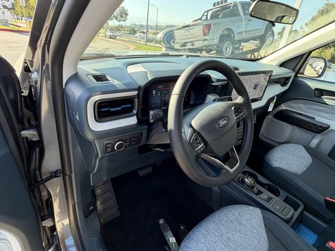 New 2026 Ford Maverick XLT w/ XLT Luxury Package FWD image 23