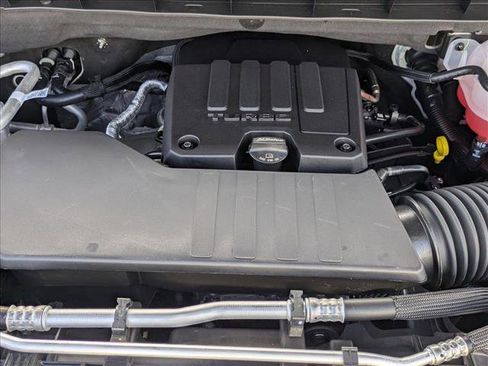 New 2025 Chevrolet Silverado 1500 Custom image 15