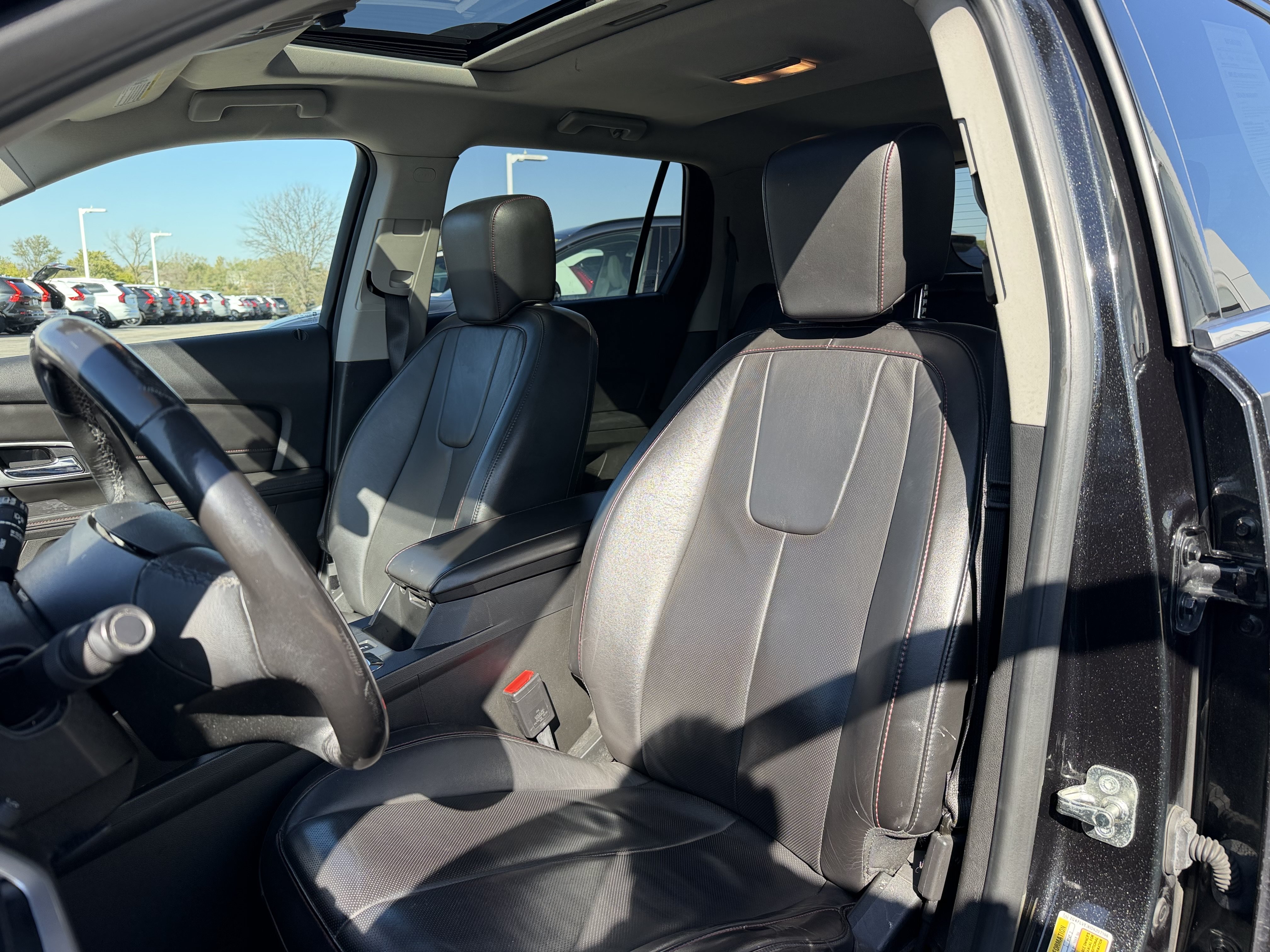 Used 2013 GMC Terrain SLT AWD/4WD image 8