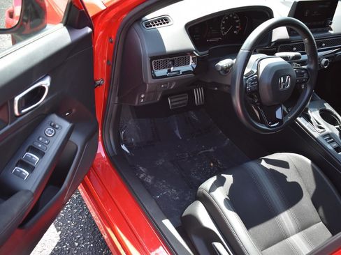 Used 2024 Honda Civic Sport image 19