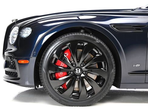 Certified 2022 Bentley Flying Spur V8 AWD/4WD image 33