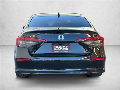 Used 2023 Honda Civic EX image 6