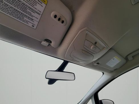 Used 2016 Ford C-MAX Energi SEL w/ Equipment Group 302A image 25