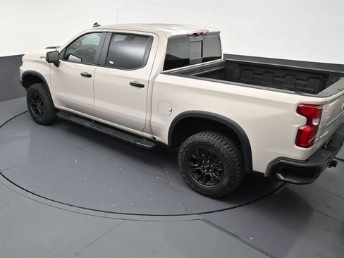 Used 2026 Chevrolet Silverado 1500 ZR2 AWD/4WD image 13