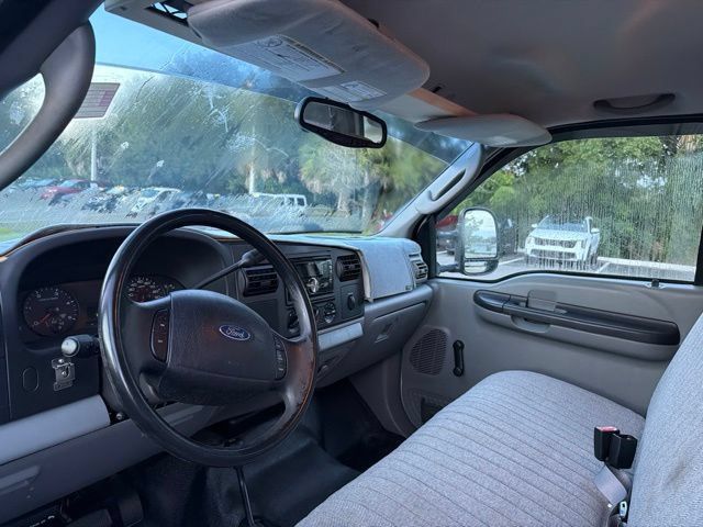 Used 2007 Ford F350 XL AWD/4WD image 3