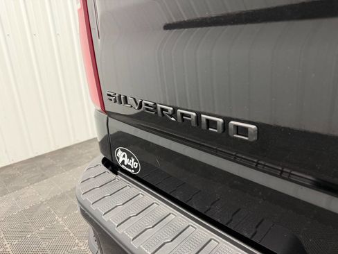 Used 2020 Chevrolet Silverado 1500 RST w/ Diesel Off-Road Package AWD/4WD image 34