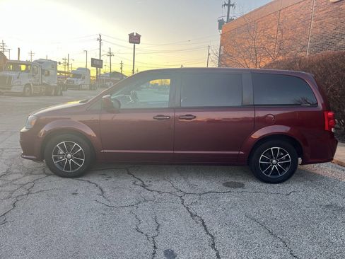 Used 2018 Dodge Grand Caravan GT image 5