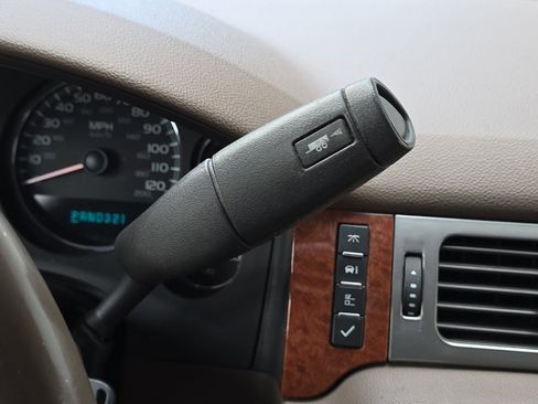 Used 2007 GMC Sierra 1500 SLT w/ Entertainment Package AWD/4WD image 20