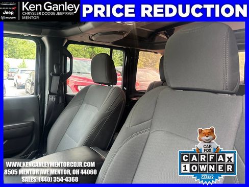 Used 2021 Jeep Wrangler Unlimited Sport AWD/4WD image 19
