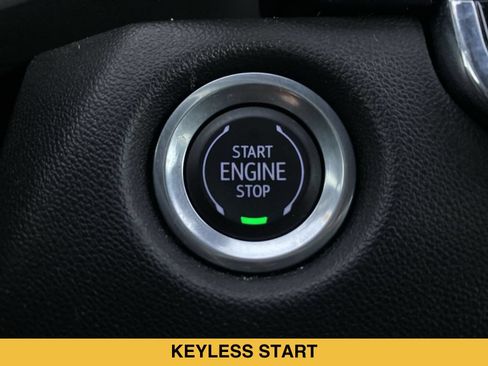 Certified 2023 Chevrolet Colorado Trail Boss w/ Technology Package AWD/4WD image 9