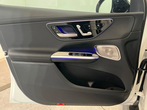 New 2026 Mercedes-Benz GLC 300 4MATIC image 14