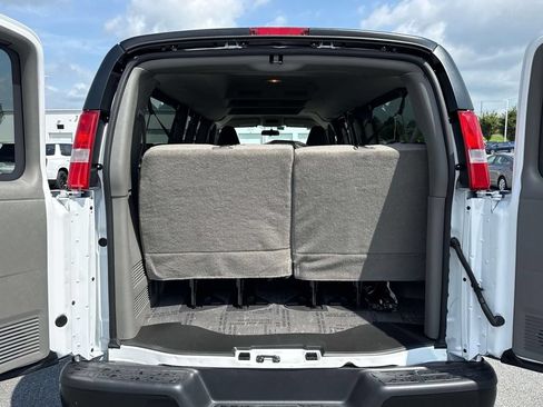 New 2026 Chevrolet Express 3500 LS RWD image 11
