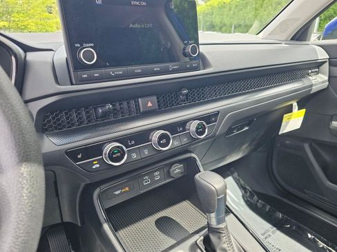 Certified 2025 Honda CR-V EX image 28