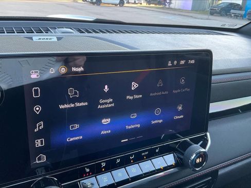 Certified 2025 Chevrolet Colorado Z71 w/ Technology Package image 33