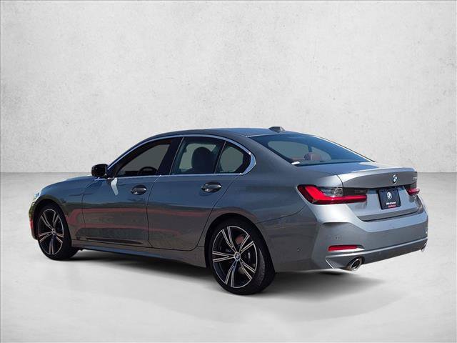 Used 2024 BMW 330i Sedan w/ Premium Package RWD image 7