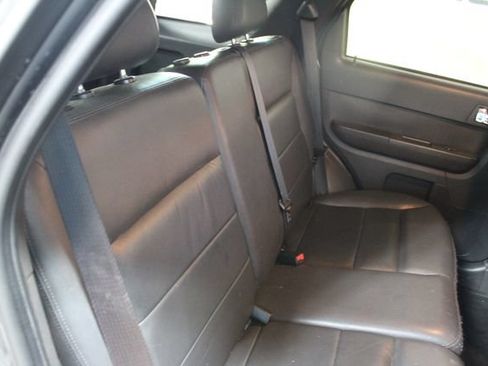 Used 2009 Ford Escape Limited FWD image 9
